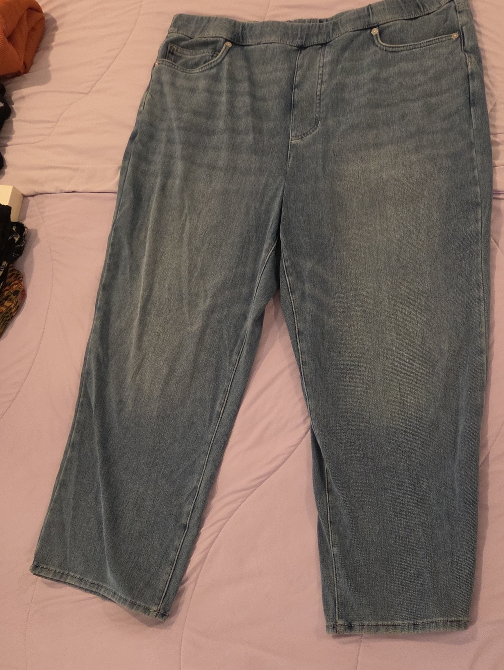 Lands' End Women's Pull On Cropped Light Blue Denim Jeans